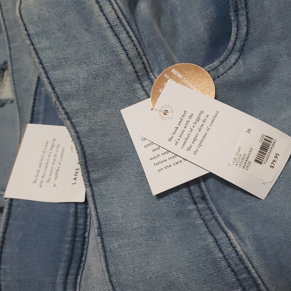 Jeans - Picture 3 of 3